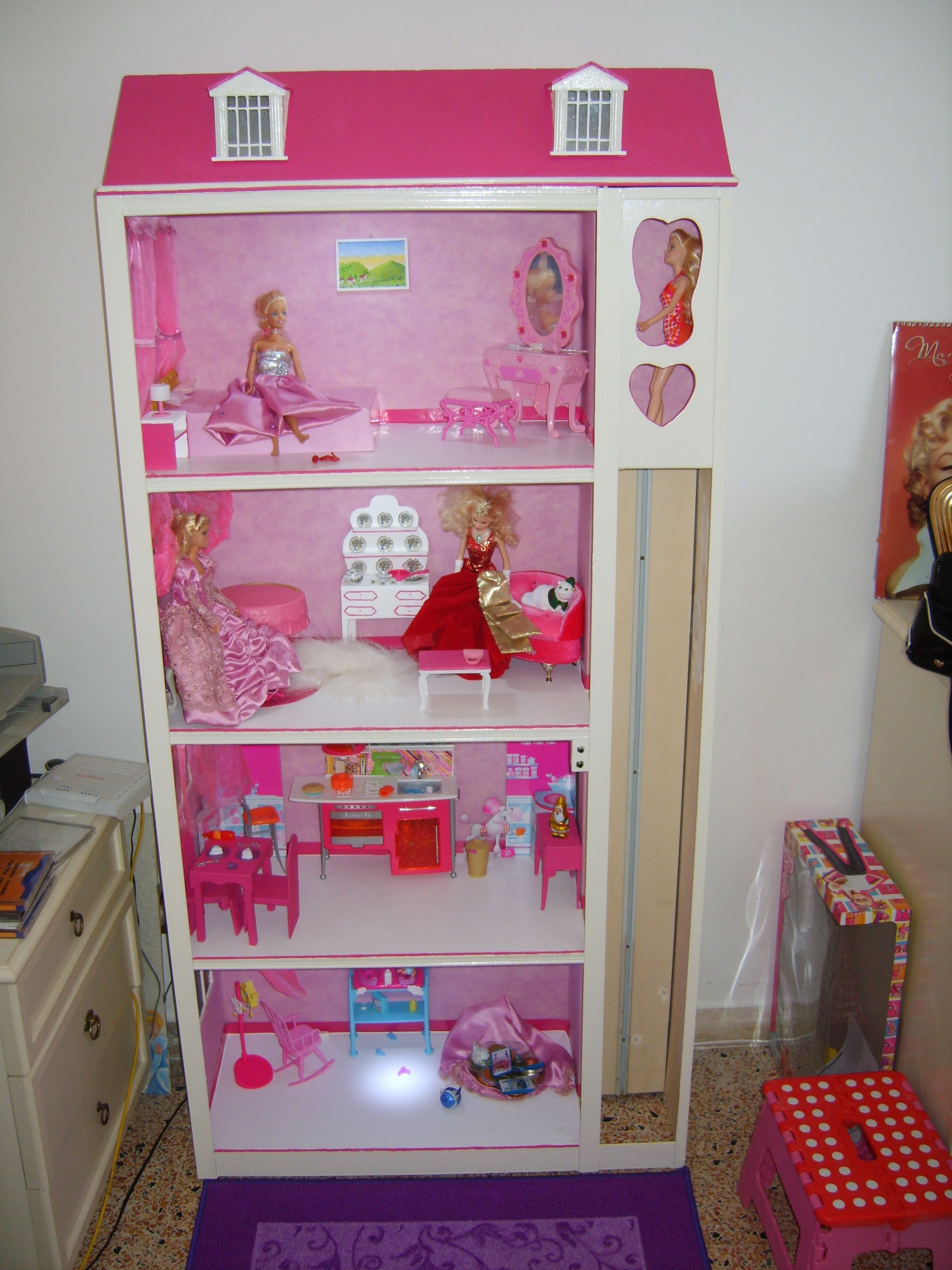 casa di barbie fatta in casa